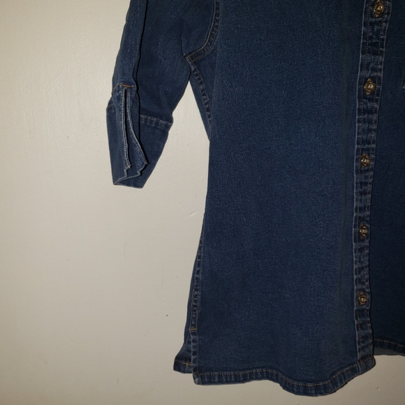 💘3 for $10💘 Tommy Hilfiger Jean Shirt - Picture 5 of 5